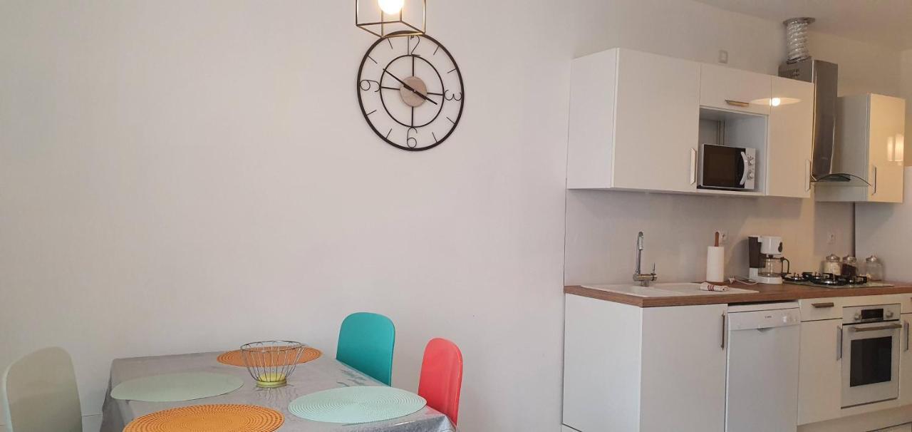 Chez Mamita : Appartement Dans Quartier Calme. カルカソンヌ エクステリア 写真