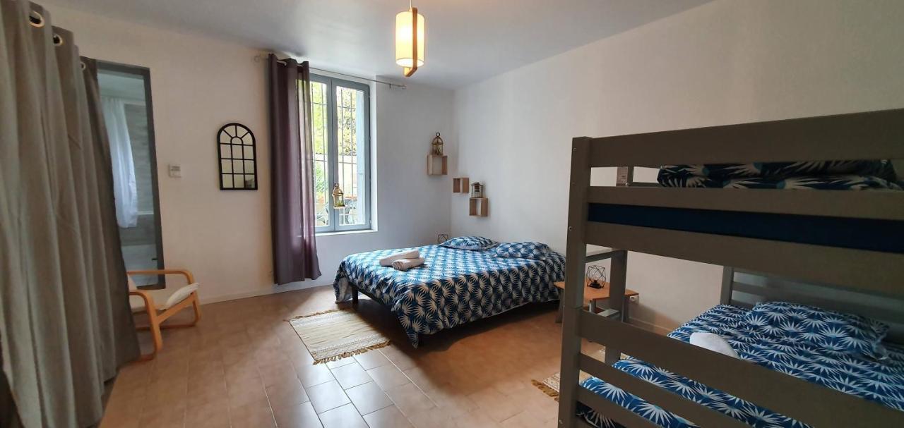 Chez Mamita : Appartement Dans Quartier Calme. カルカソンヌ エクステリア 写真